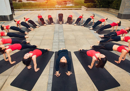 上海瑜伽培訓學(xué)校-練習瑜伽能(néng)不能(néng)減肥